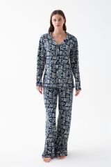 Akbeniz Kadın Lacivert “Paris” Yazı Desenli Düğmeli Pamuklu Pijama Takımı