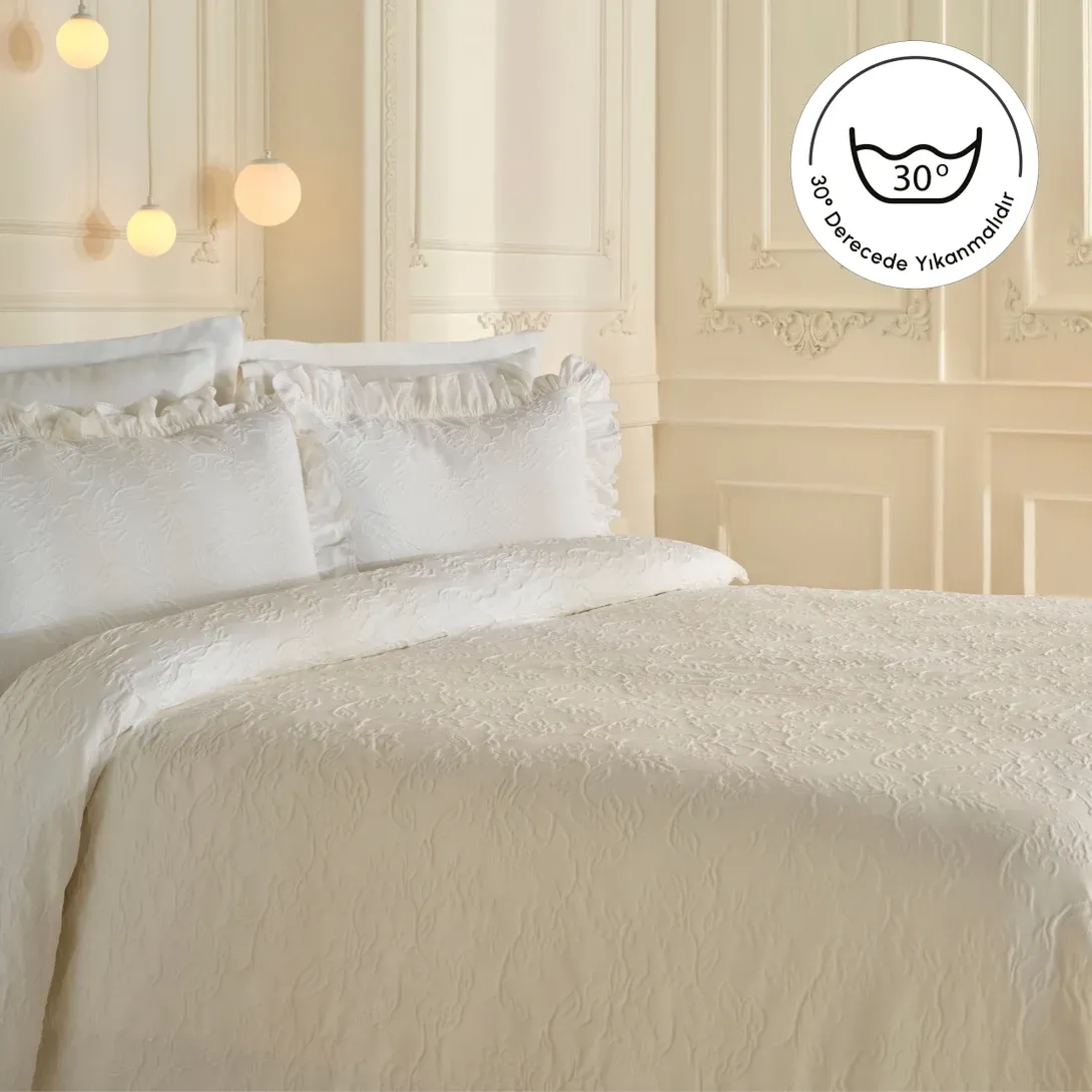 Karaca Home Serenity Çift Kişilik Yatak Örtüsü Seti Beyaz