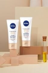 NIVEA Essentials 5'i 1 Arada BB Krem, 24 Saat Nemlendirme+Doğal Jojoba Yağı Özü +Açık Cilt Tonu 50 ml, SPF 15 Güneş Koruması