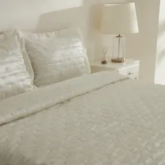 Karaca Home Glamour Çift Kişilik Yatak Örtüsü Beyaz