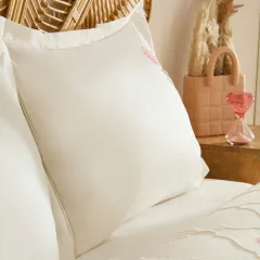 Karaca Home Hilary Çiçek Nakışlı Çift Kişilik Pike/Yatak Örtüsü Takımı Pudra