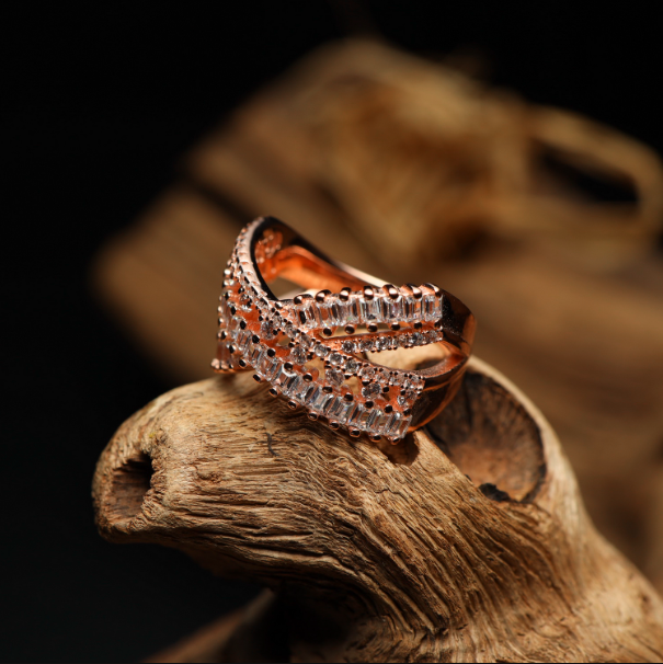 Gümüş baget zirkon taşlı model rose gold trend bayan yüzük takı