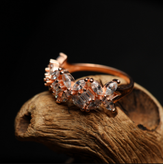 Gümüş baget zirkon taşlı Çiçek model rose gold trend bayan yüzük takı