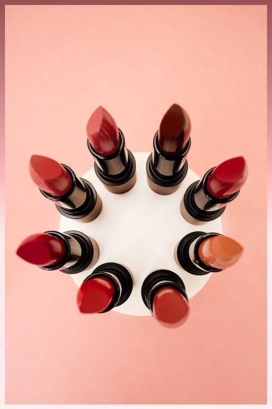 Note Deep Impact Lipstick 11 Vibrant Pink Kremsi Dokulu Yarı Parlak Ruj - Kırmızı