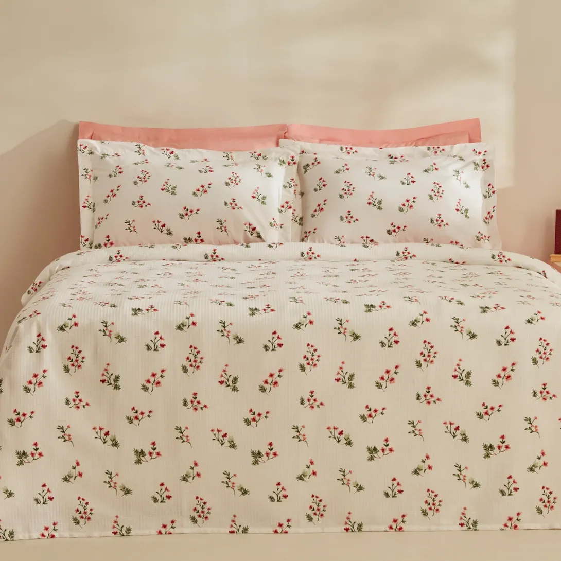 Karaca Home Silvie %100 Pamuk Çift Kişilik Pike Takımı Kırmızı