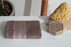 STRIP PATTERNED BORDERED TOWEL 30X50CM BROWN