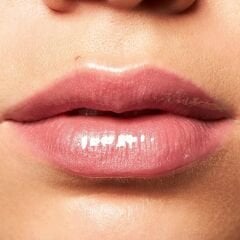 Avon Ultra Color Lip Gloss Besleyici Dudak Parlatıcısı Gleaming Guava