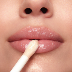 Pastel Plump Up Extra Hydrating Plumping Gloss - Dolgunlaştıran Dudak Parlatıcısı 207 Mariposa