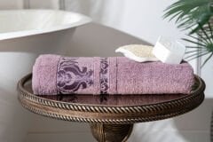 DAMASK BORDÜRLÜ DESEN HAVLU MÜRDÜM 70X140CM