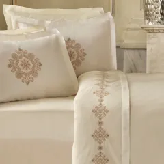 Karaca Home Kelsey Nakışlı %100 Pamuk Çift Kişilik Nevresim Takımı Beyaz
