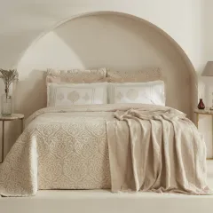 Karaca Home Helen 8 Parça Çeyiz Seti Gold