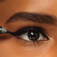 Maybelline New York Tattoo Liner Jel Göz Kalemi - 900 Deep Onyx (Siyah)