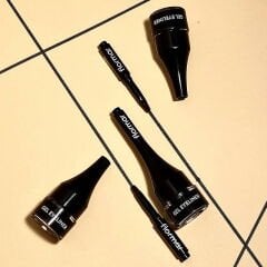 Mat bitişli jel eyeliner | 2.2 G Renk: 003 BOLE BROWN