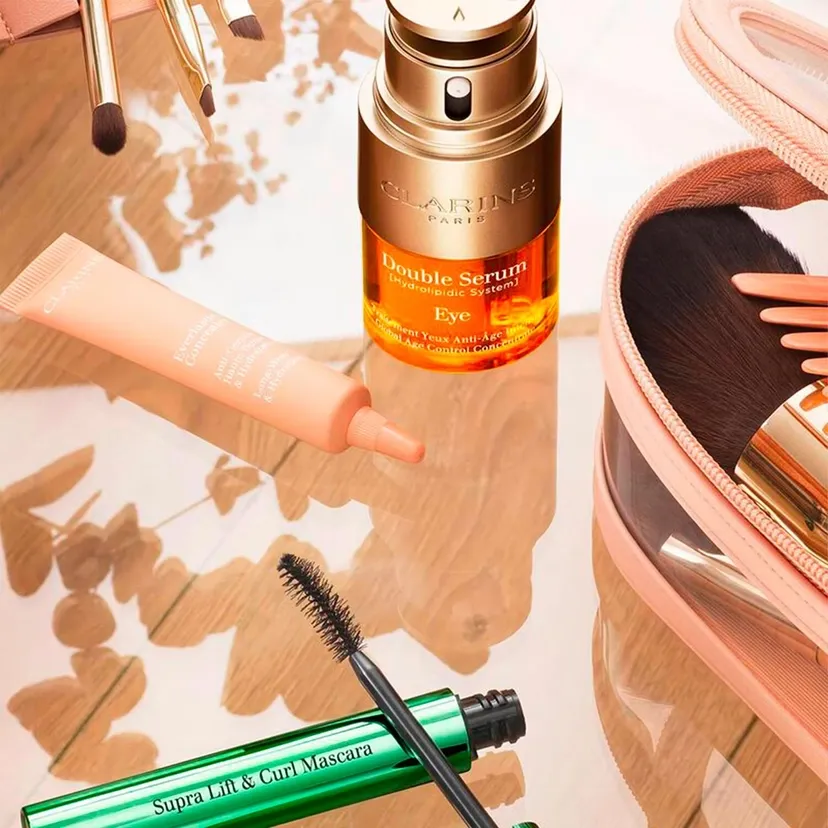 Clarins Everlasting Concealer Kapatıcı 02.5 Medium 12 ml