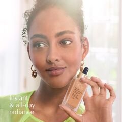Futurist SkinTint Serum Fondöten SPF20 Botanik yağlar ile zenginleştirilmiş formül