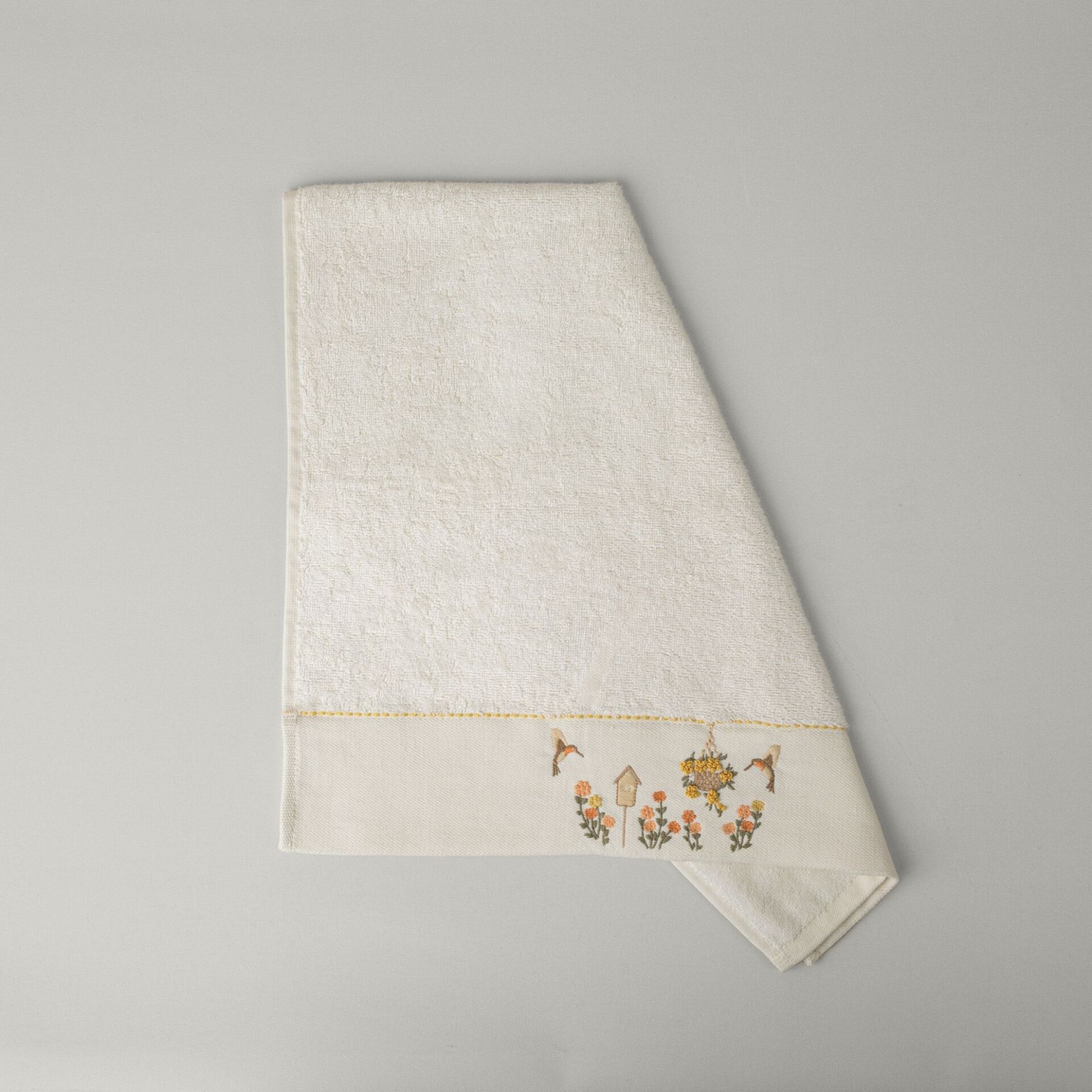 Linens Fleurs Bamboo Face Towel 50x85 Cm Ecru