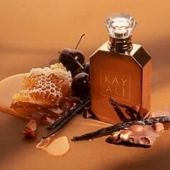 KAYALI Invite Only Amber 23 - Eau de Parfum 10 ml kadın