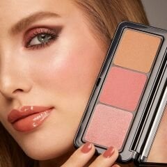 KIKO Milano Multi Finish Trio Blush & Bronzlaştırıcı Palet 01 | Yüz Paleti, 1 Bronzlaştırıcı ve 2 Allık Mat ve Metalik Kaplama